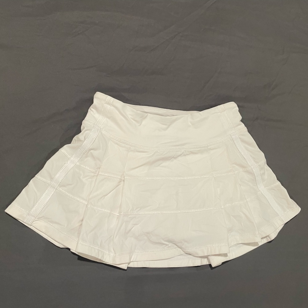 Lululemon pace rival skirt- size 2
